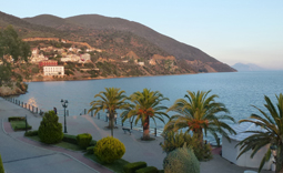 Promenade at the seaside in Aidipsos